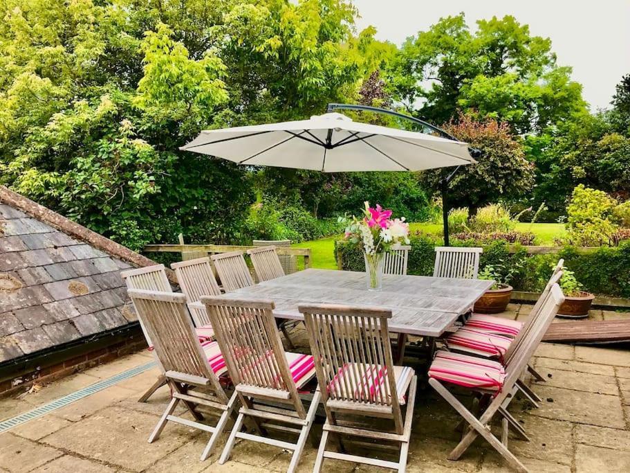 Arniss Farmhouse Fordingbridge Bagian luar foto