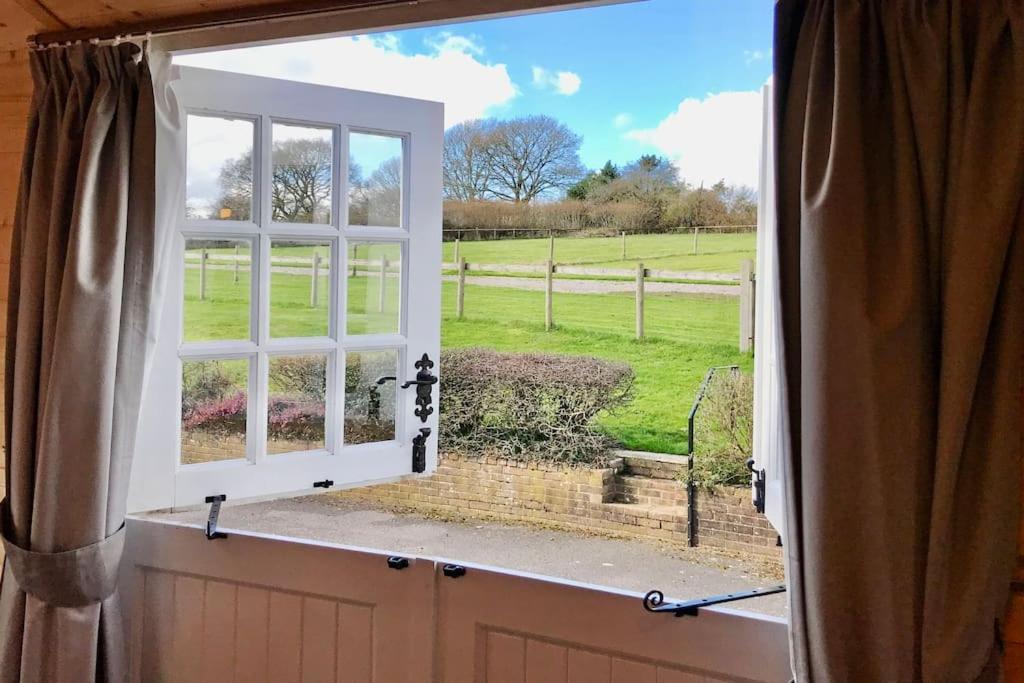 Arniss Farmhouse Fordingbridge Bagian luar foto